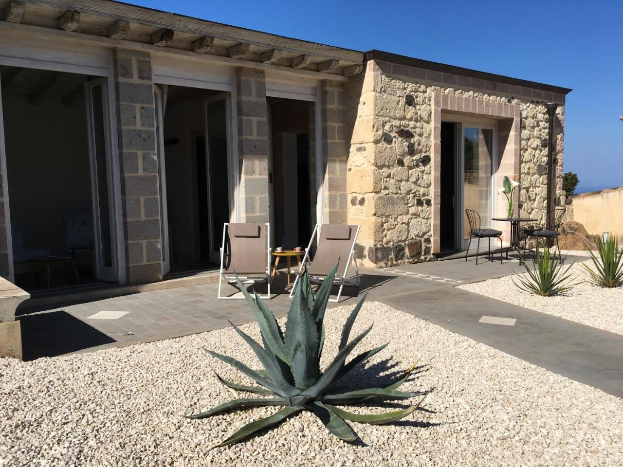 La Petite Maison Tresnuraghes Exterior foto